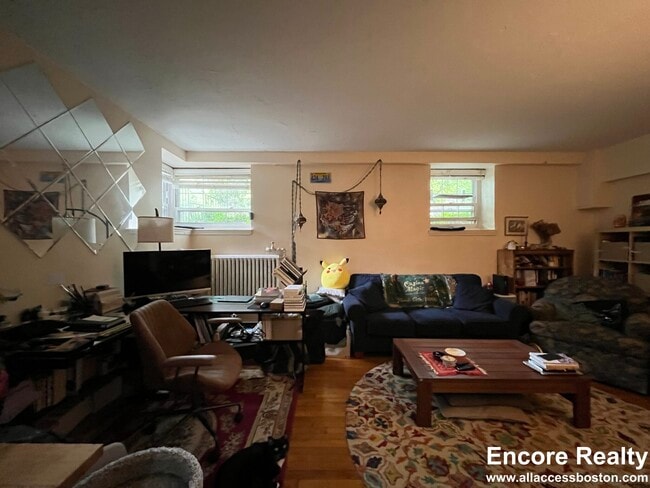 Photo - 1555 Beacon St Unit 1