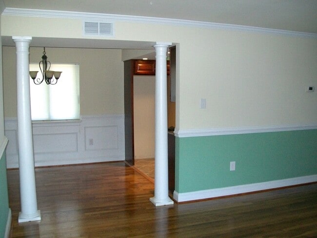 Photo - 5115 Seaton Ct