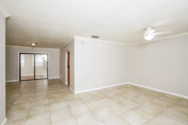 Photo - 1622 SE Collette Ct