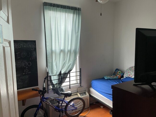 Photo - 504 4th St Unit 6