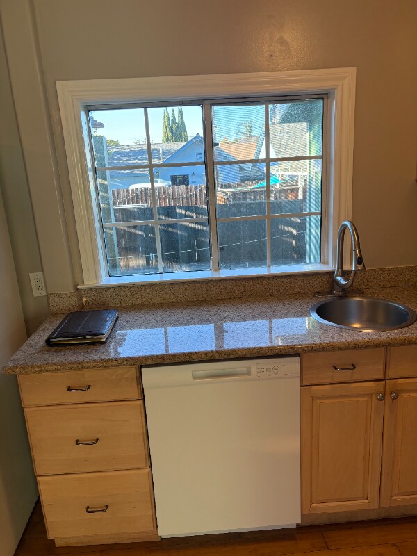 Photo - 971 S 7th St