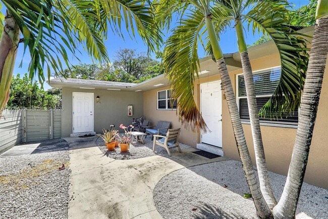 Photo - 2470 NE 182nd Terrace Unit 2