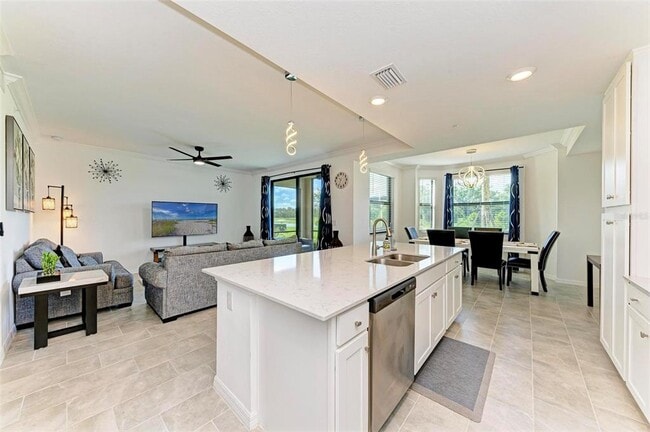 Photo - 18028 Gawthrop Dr Unidad 102