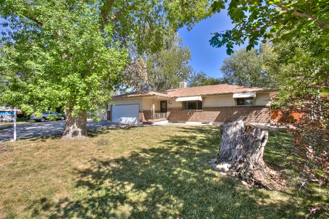 Photo - 724 Kimball Rd