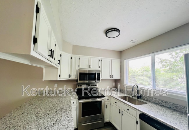 Photo - 2824 Snow Rd Unidad D