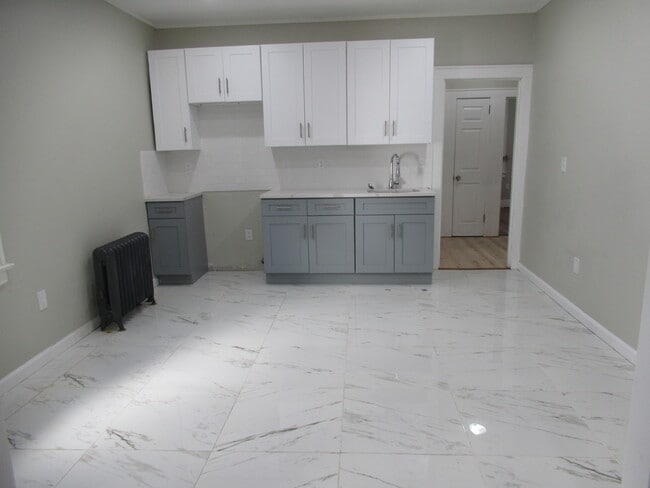 Building Photo - 56 Durand Pl Unit 1 Rental