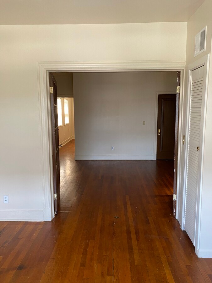 Photo - 2440 N Charles St Unit 7