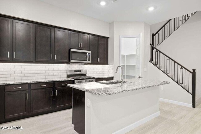 Photo - 5062 E Hartford Ave Townhome