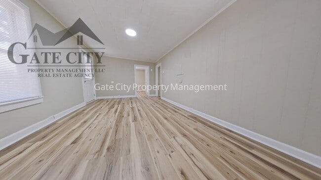 Photo - 901 Old Thomasville Rd