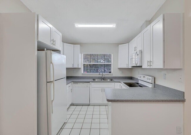 Photo - 13730 Sunflower Ct