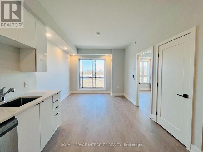 Photo - 1350 Hemlock Rd Unit 203