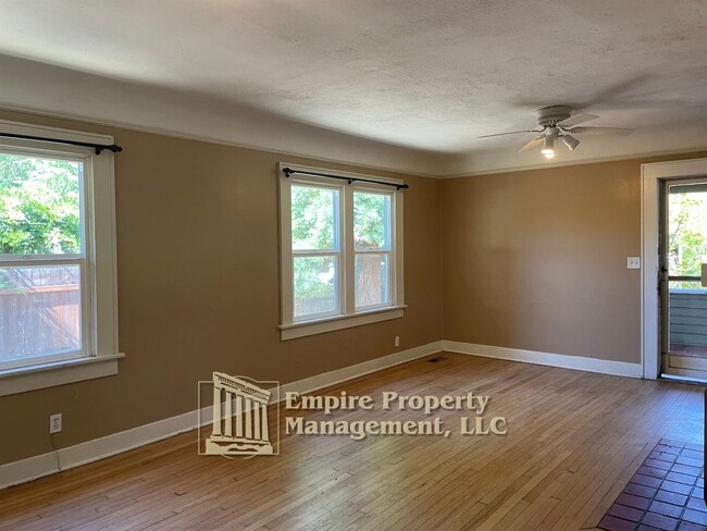 Photo - 1764 W 9th Pl