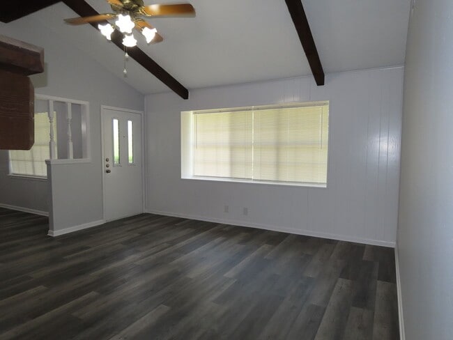 Photo - Whitehouse ISD - 3 Bedroom, 2 Bath Duplex, Lawn Care Provided!