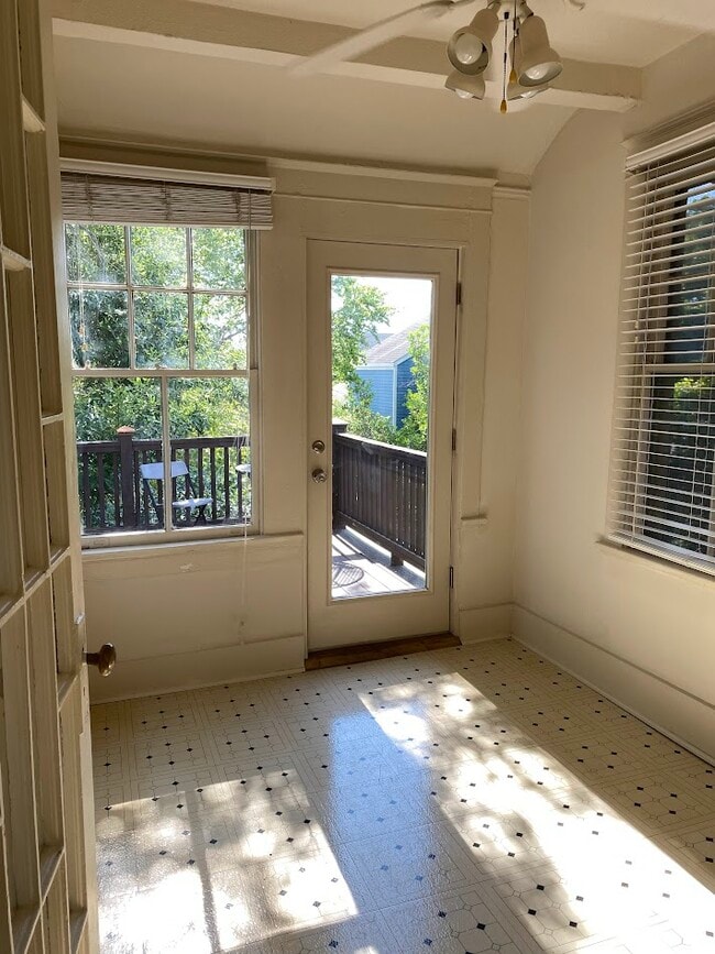 bonus room - 1822 Robert St Unit C