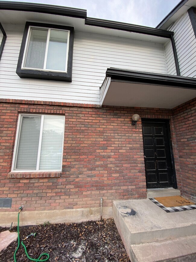 Photo - 1062 N 375 W