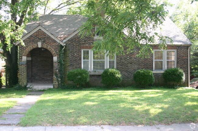 Building Photo - 3723 Meadowbrook Ave Rental