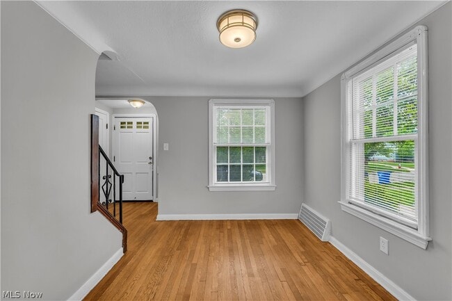 Photo - 19702 Pawnee Ave