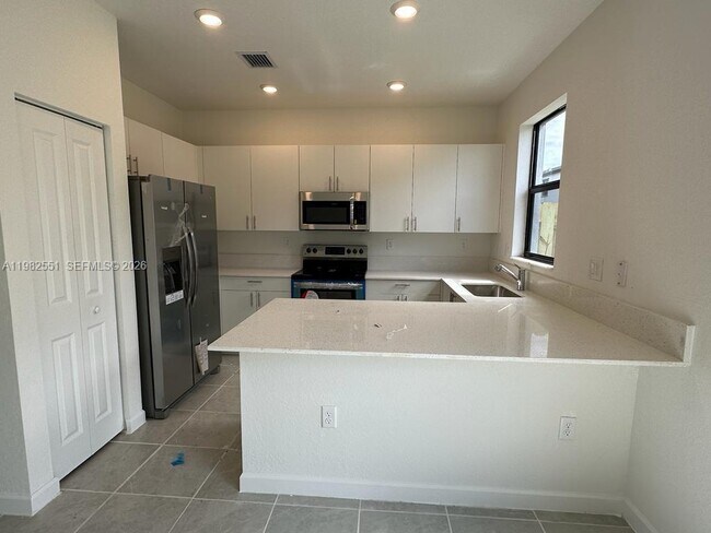 Photo - 13262 SW 285th St