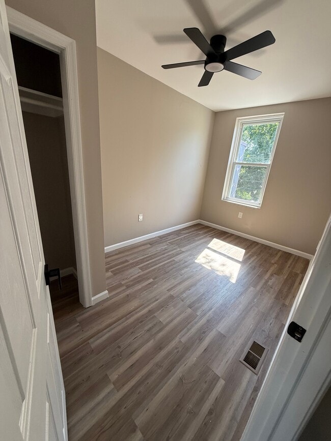 Photo - 602 Denison St