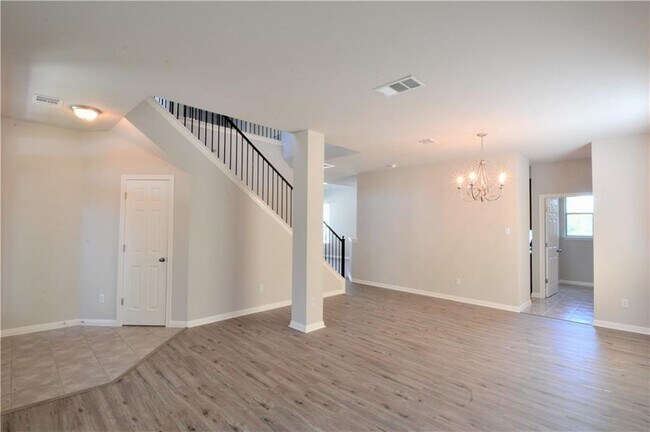 Photo - 8000 Tonkinese Dr