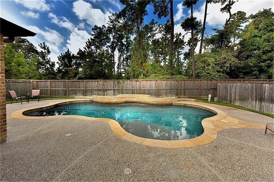 Photo - 126 Hearthshire Cir