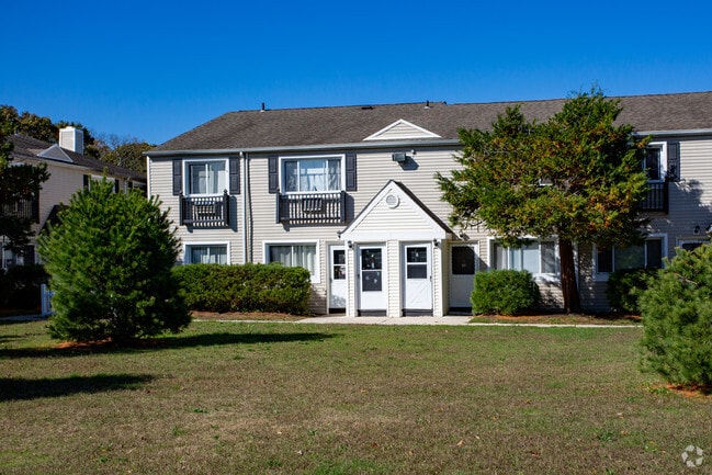 Carriage House Apartments