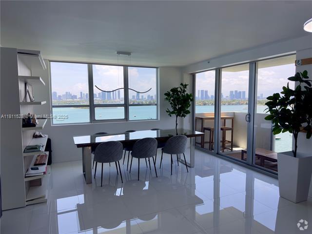 Building Photo - 1500 Bay Rd Unit 1040S Rental