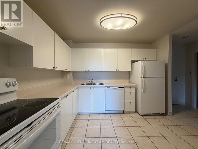 Photo - 128 St Augustine Dr Unit 215