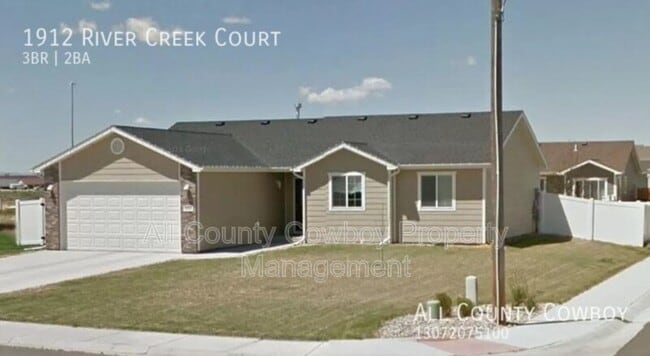 Building Photo - 1912 River Creek Ct