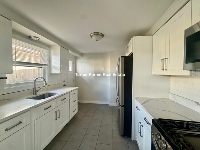 Photo - 94 North St Unit 1