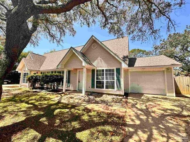 Building Photo - 5715 Cacica St