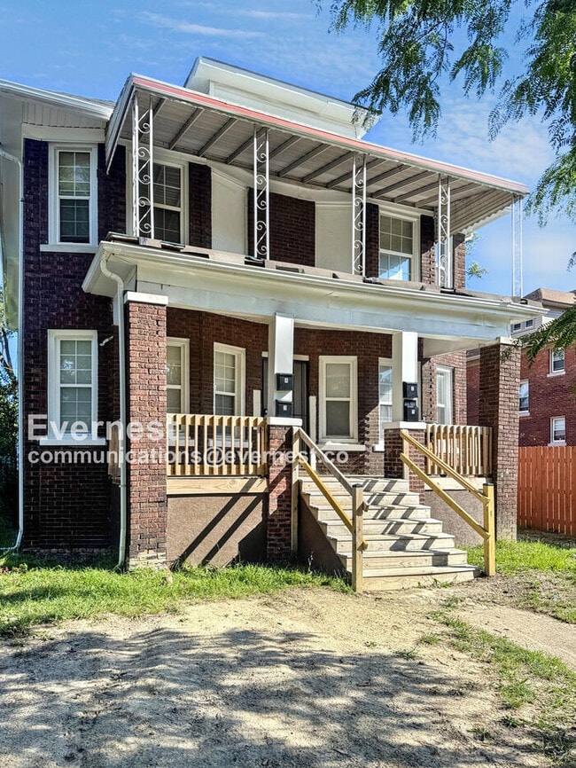 Building Photo - 5054 Linsdale St Unit 1 Rental