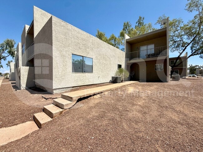 Photo - 2827 E Le Marche Ave