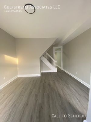 Photo - 819 Appleton St