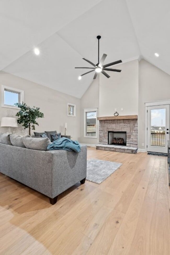 Photo - FOR LEASE- BRAND NEW CONSTRUCTION IN BROOK...