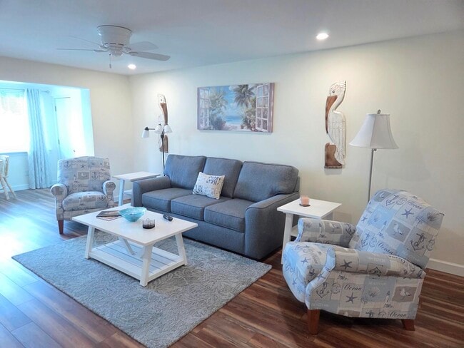 Photo - 5111 SE Miles Grant Rd Unit 104