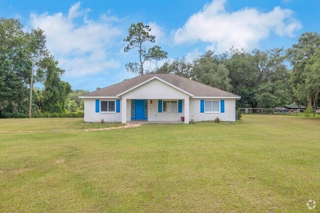 Building Photo - Spacious 4BR House in Citra