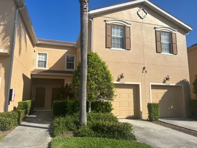 3 2.5 - TOWNHOUSE IN PARKRIDGE - CLOSE TO ... - 3 2.5 - TOWNHOUSE IN PARKRIDGE - CLOSE TO ...