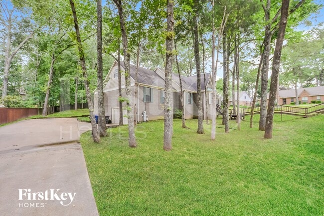 Photo - 3943 Green Spruce Bend