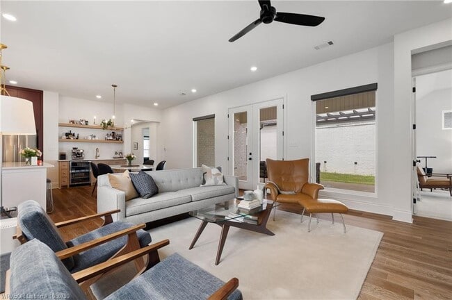 Photo - 9101 Birkshire Pl