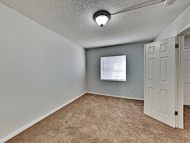 Photo - 2517 Caper Ln Unidad Apt 207