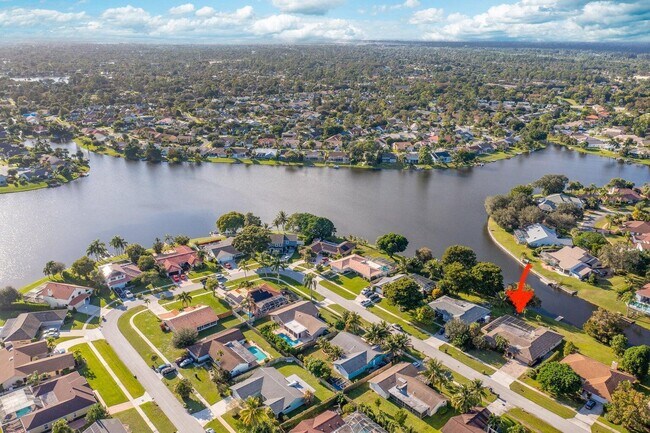 12775 Guilford Cir