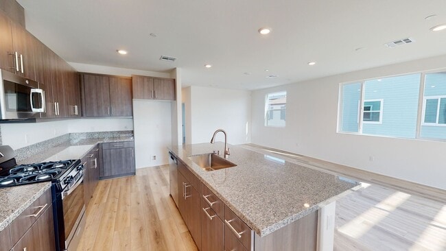Photo - 15166 Horizon St
