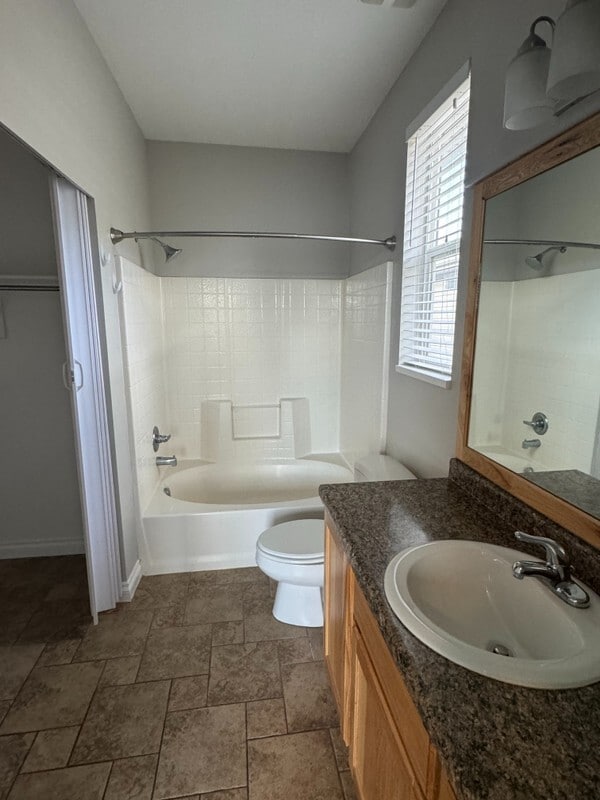 Photo - 1065 W Haworth