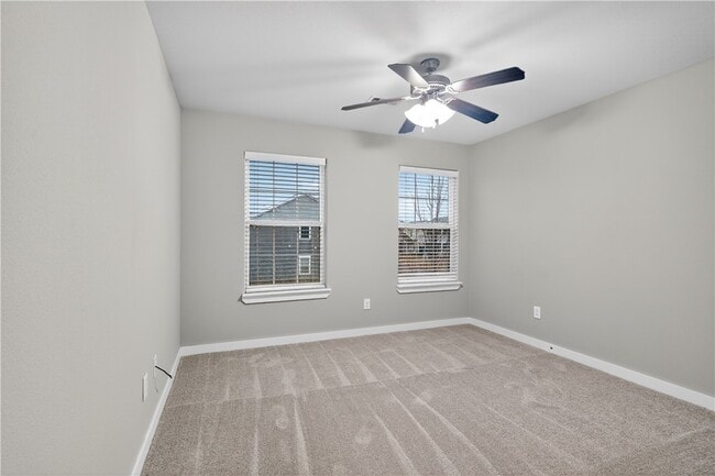 Photo - 2304 SW Juniper Ave