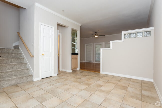 2BR,2.5BA-D