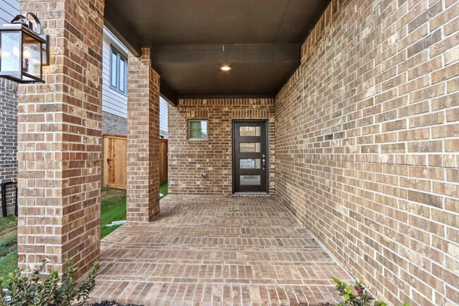 Photo - 7011 Golden Groundsel Dr