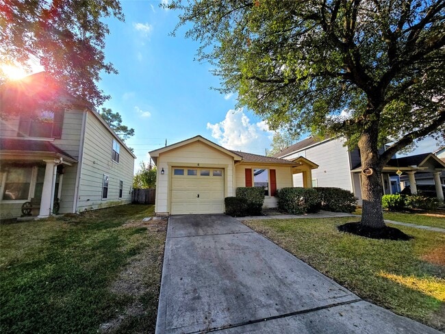 Building Photo - 29527 Evergreen Hills Dr