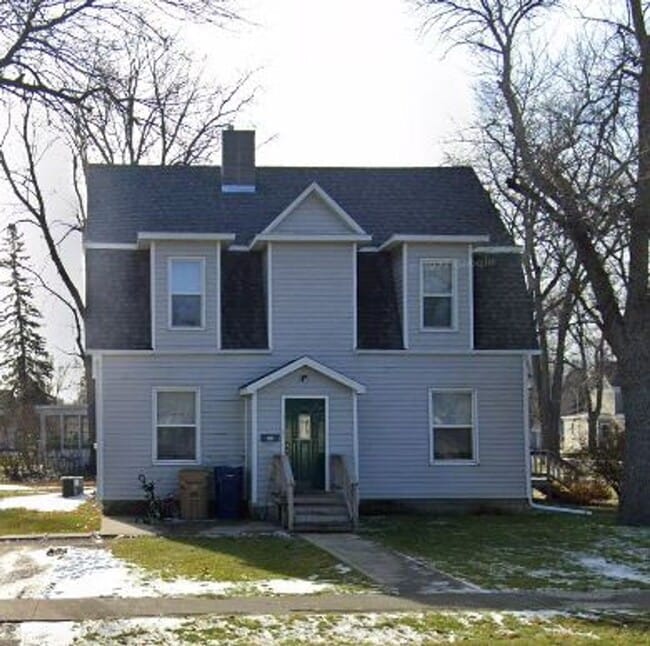 Building Photo - 902 E Kemp Ave Unit 902 Rental