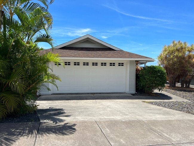 Photo - For Rent|  Two Bedroom / Two Bath Pualani Estates House